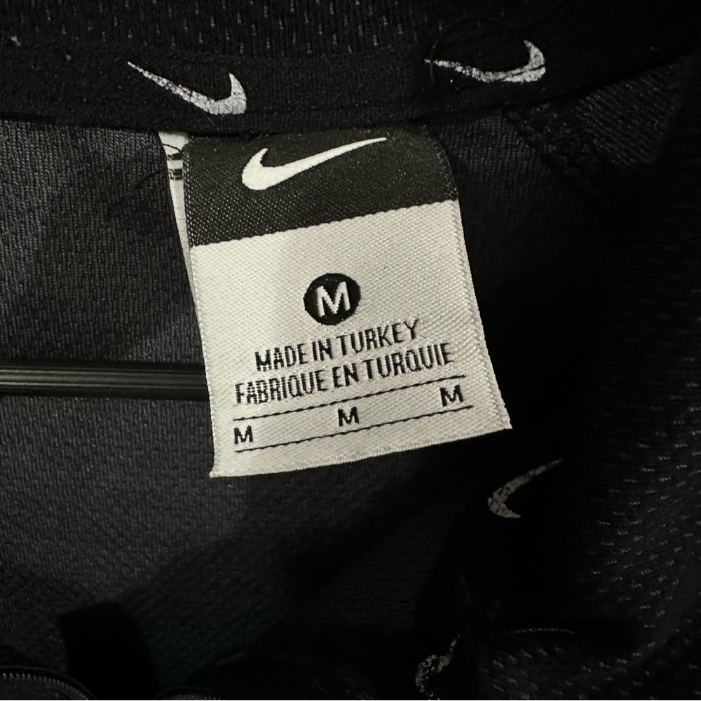 Nike Full Zip Lightweight Jacket - image 7